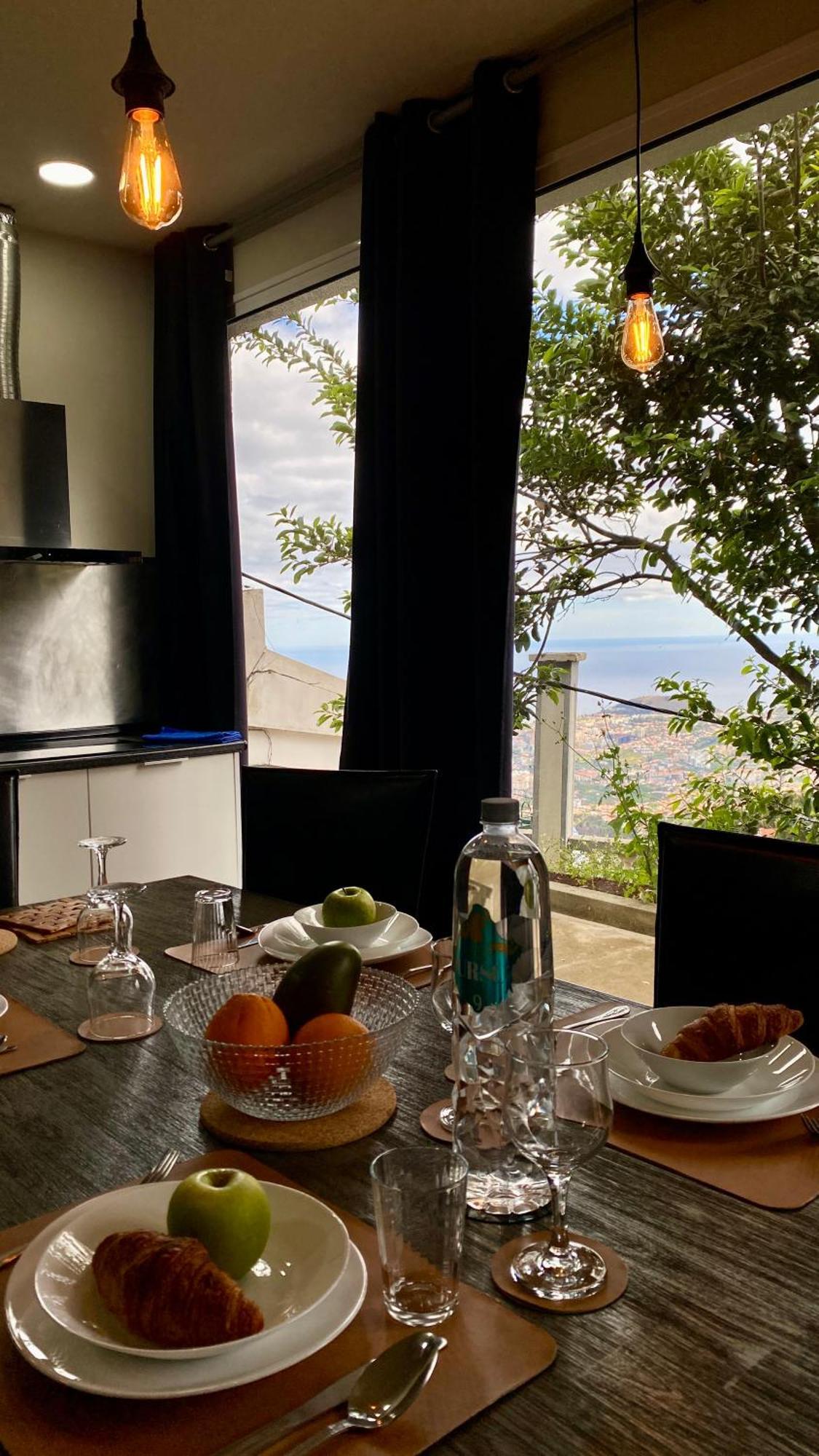 Studio Geek Villa - Open Space - 5M From 5 Top Attractions - Pool All Year Round, Dining Pergola, Barbecue - Funchal Matrix Holiday Home エクステリア 写真