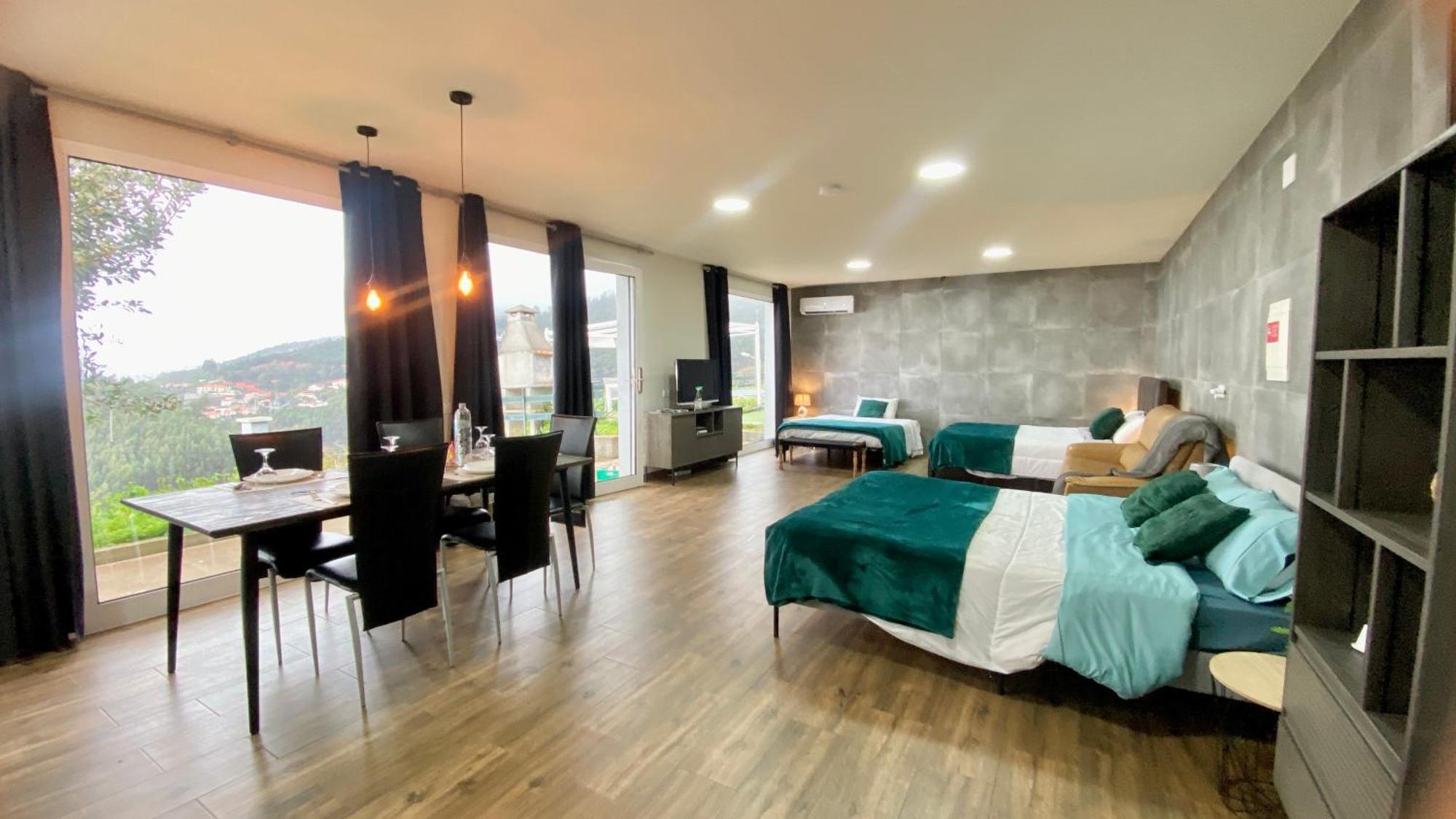 Studio Geek Villa - Open Space - 5M From 5 Top Attractions - Pool All Year Round, Dining Pergola, Barbecue - Funchal Matrix Holiday Home エクステリア 写真